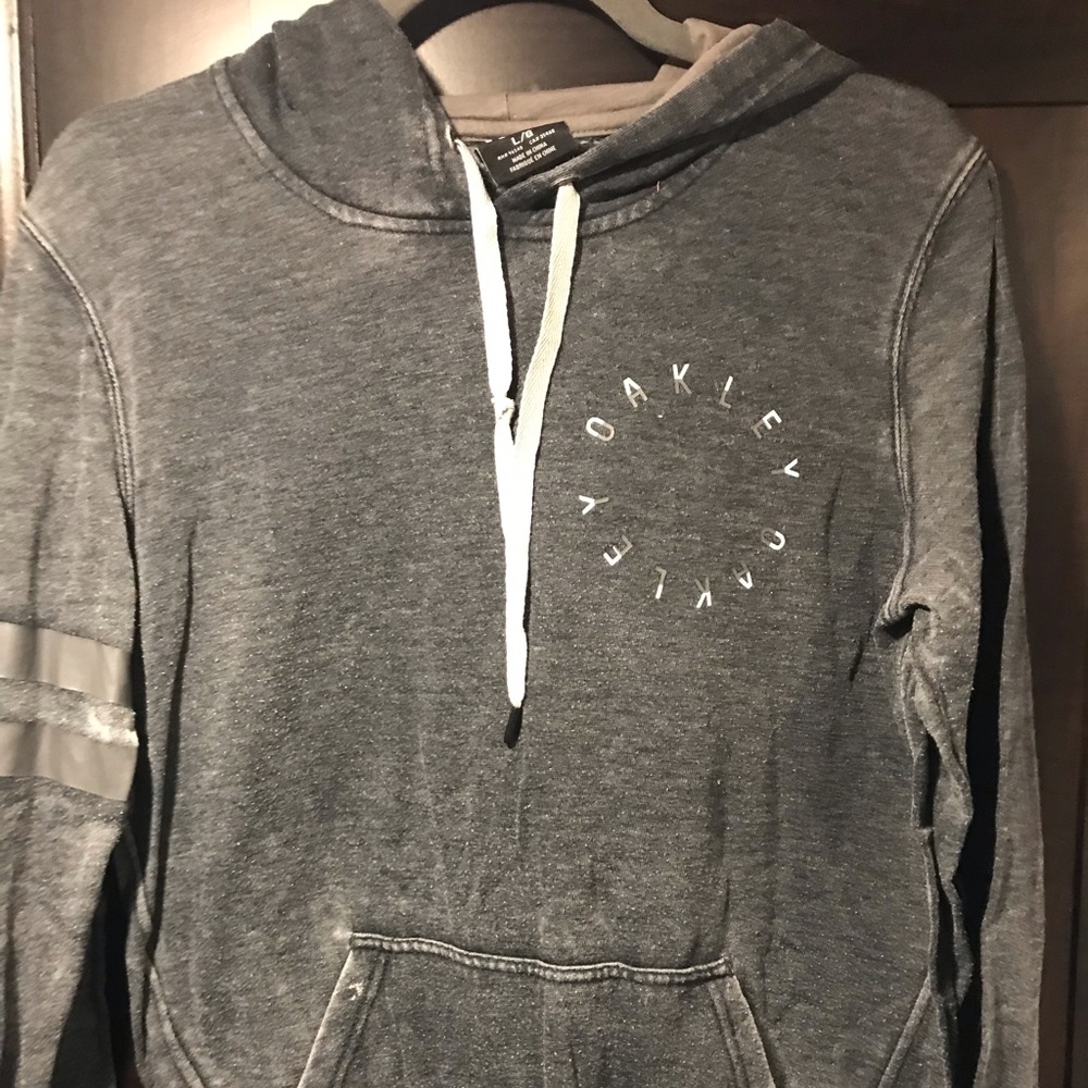 Oakley distresses hoodie